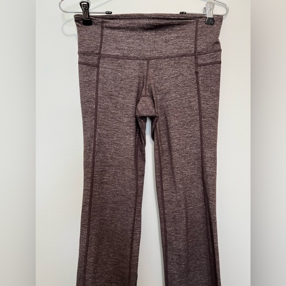M. Athleta Revelation yoga pant - Picture 9 of 16
